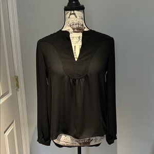 Anthropology HD in Paris Elegant Dressy Chiffon Black Women's Top Shirt—Size 4